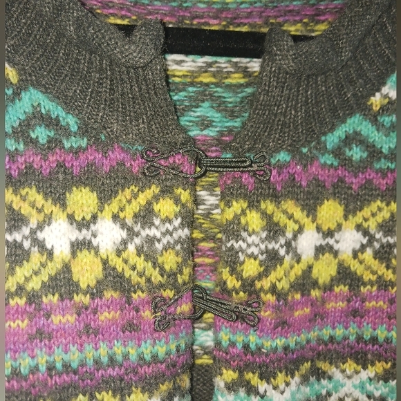 Wool cropped sweater - Picture 3 of 4